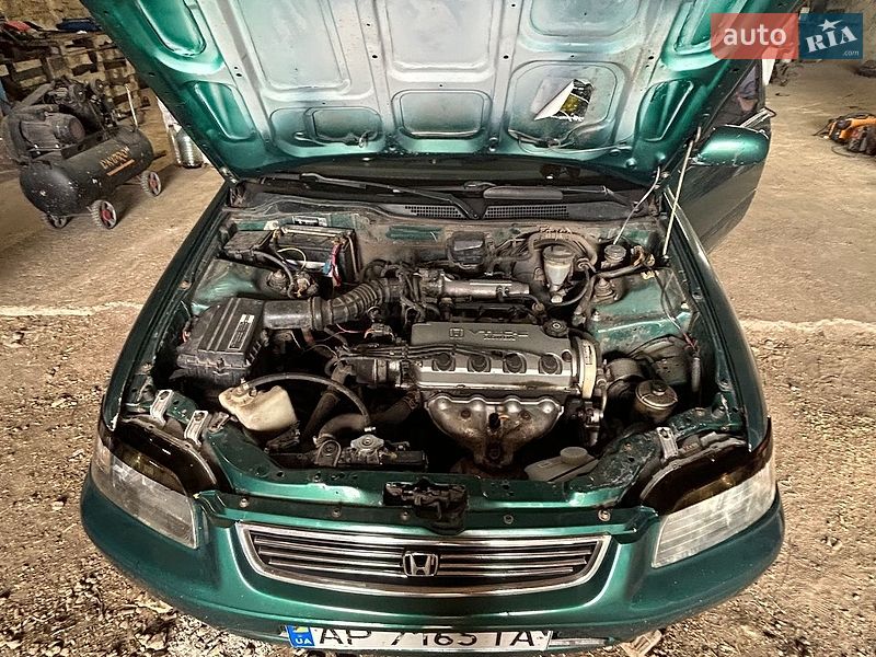 Седан Honda Civic 1996 в Одессе