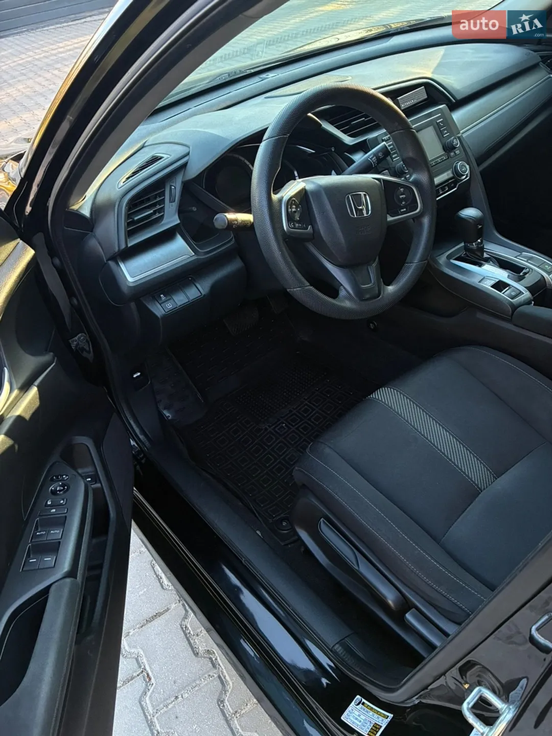 2016 Honda Civic - мініатюра 17