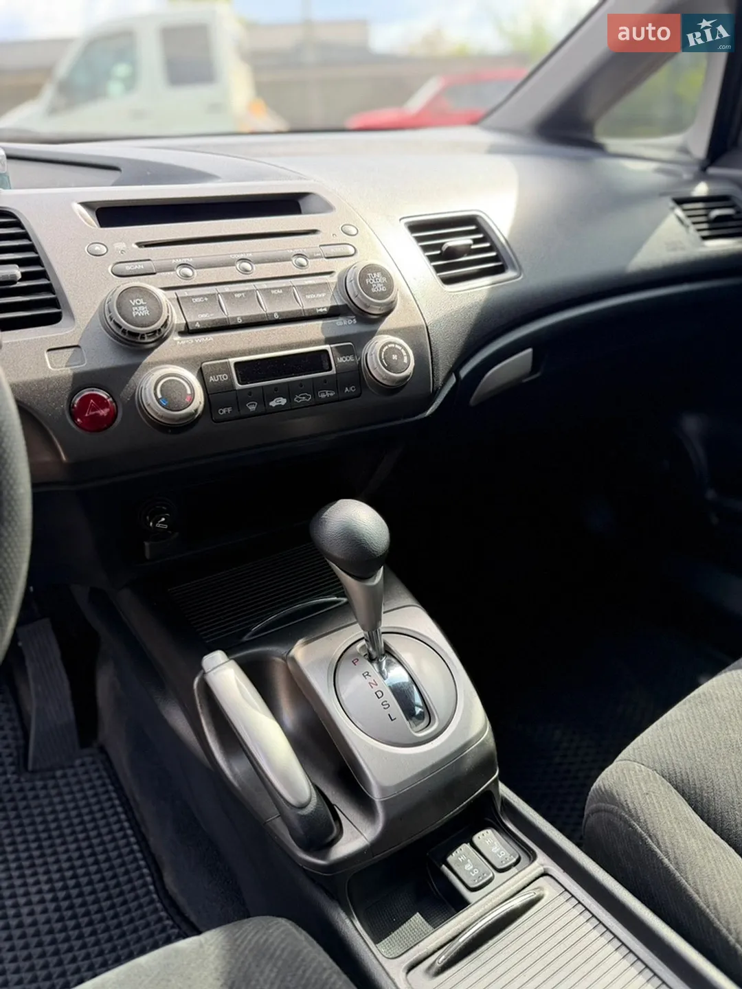 2010 Honda Civic - мініатюра 17