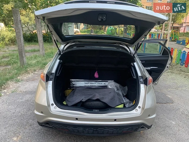 Honda Civic 2008 VIN SHHFK27808U020447 фото оголошення 12 з 46