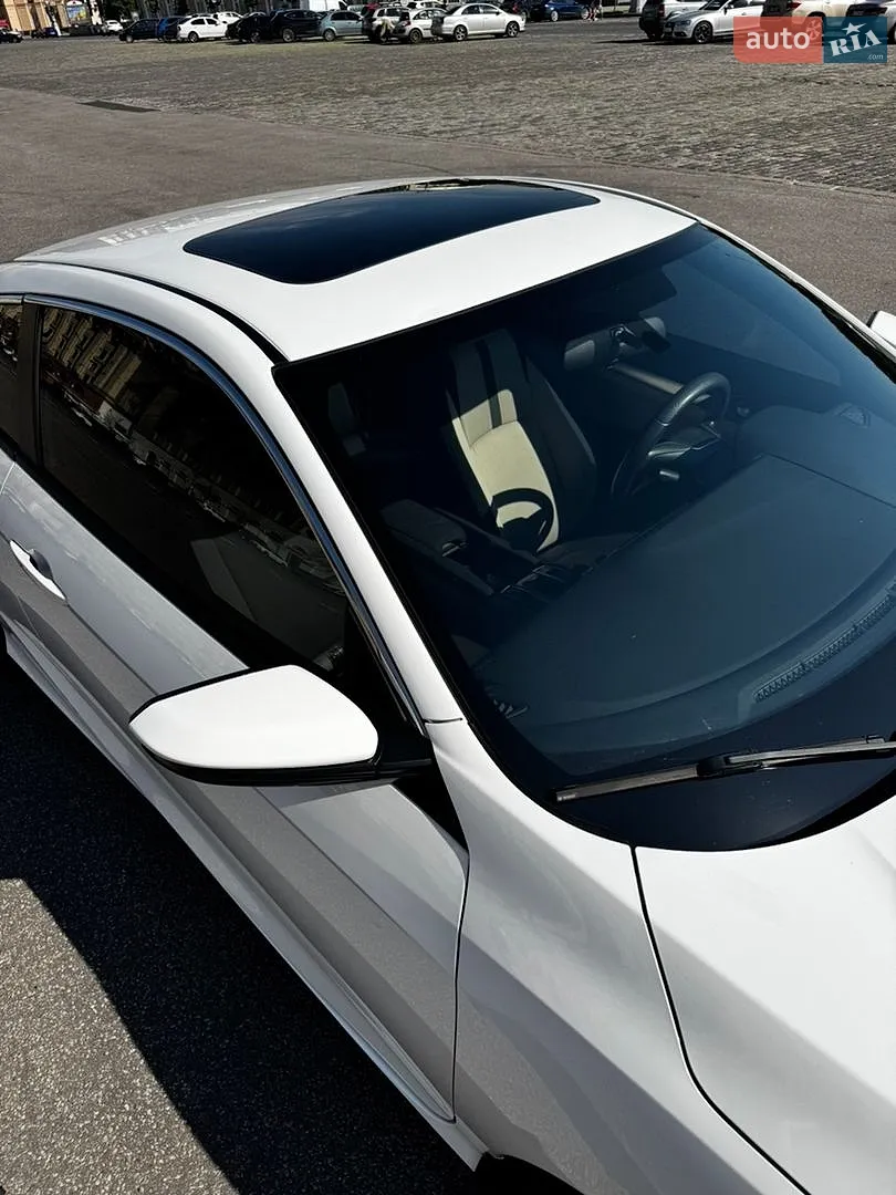 2016 Honda Civic - мініатюра 9