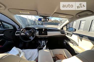 Седан Honda Clarity 2017 в 