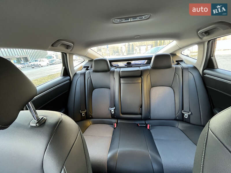 Седан Honda Clarity 2018 в Тернополі