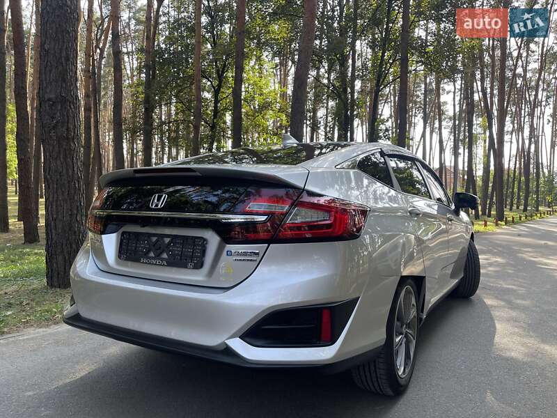 Седан Honda Clarity 2018 в Киеве