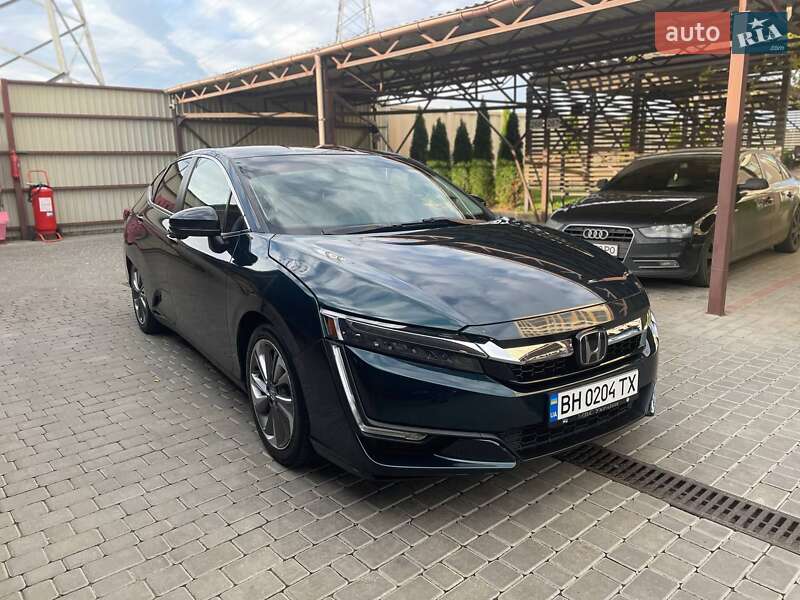 Седан Honda Clarity 2018 в Дніпрі