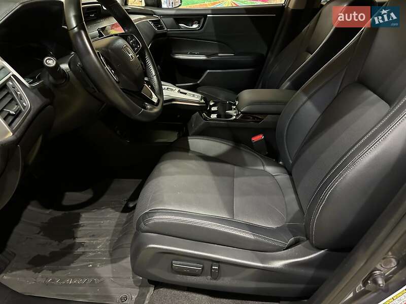 Седан Honda Clarity 2017 в Полтаві