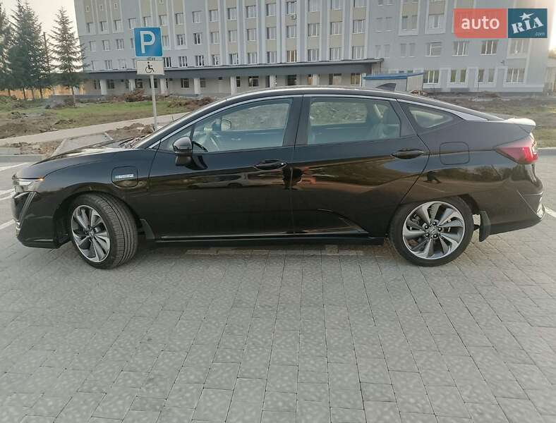 Седан Honda Clarity 2018 в Львові