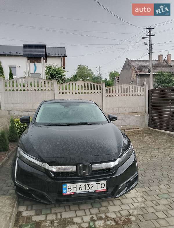 Седан Honda Clarity 2018 в Львові