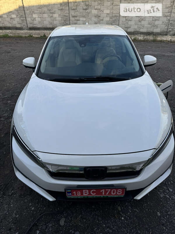 Седан Honda Clarity 2018 в Ровно