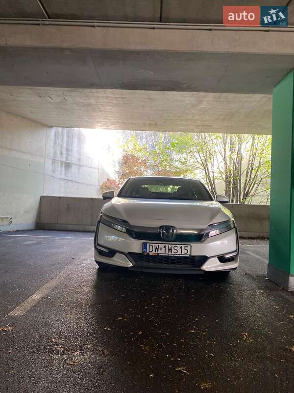 Седан Honda Clarity 2018 в 