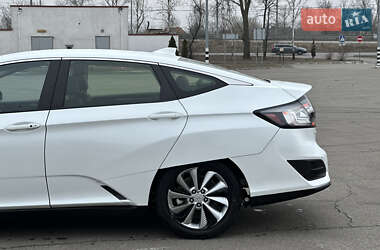 Седан Honda Clarity 2017 в Киеве