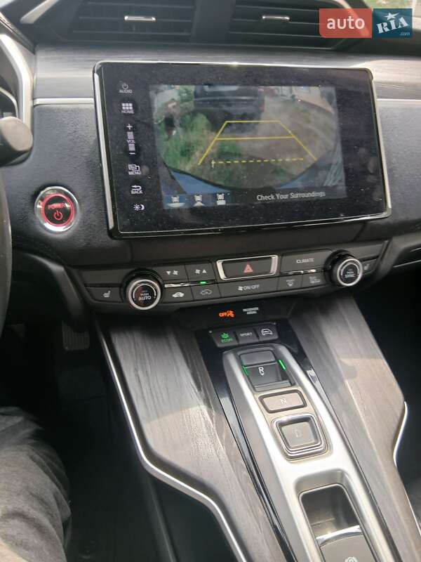 Седан Honda Clarity 2018 в Киеве