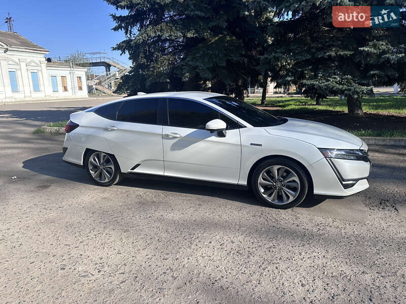Седан Honda Clarity 2018 в Полтаві