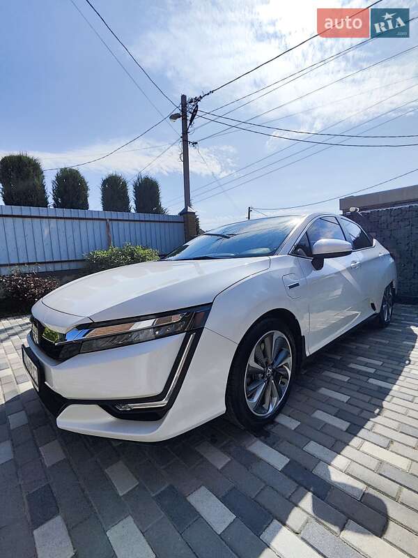 Седан Honda Clarity 2018 в Полтаві