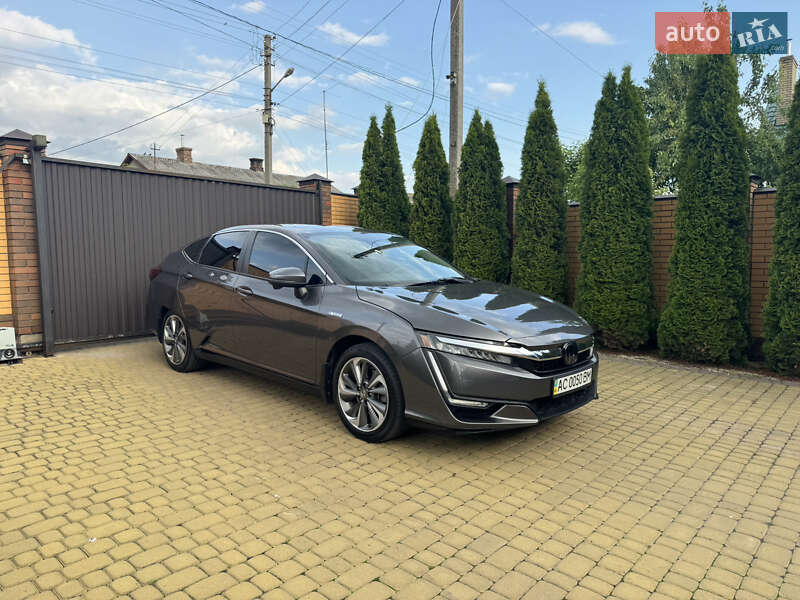 Седан Honda Clarity 2017 в Владимире