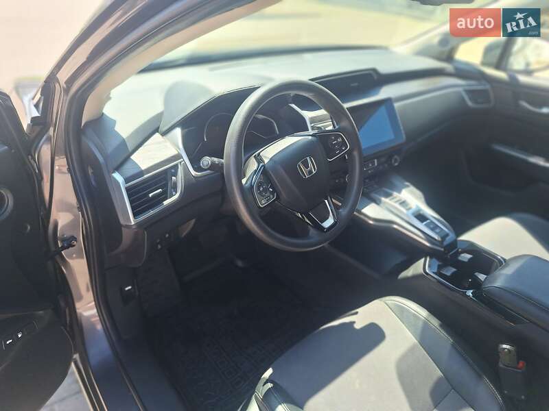 Седан Honda Clarity 2018 в Ровно