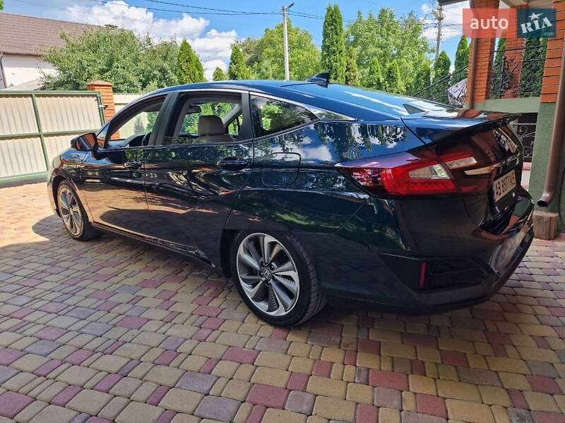 Седан Honda Clarity 2018 в Виннице