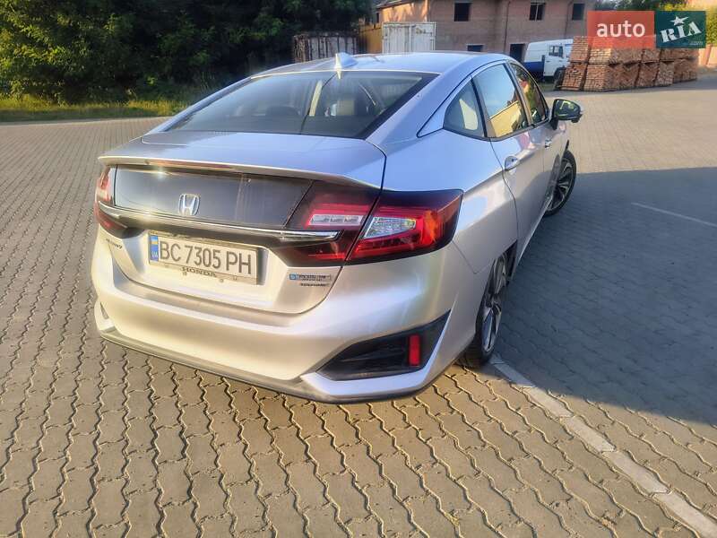 Седан Honda Clarity 2018 в Львове