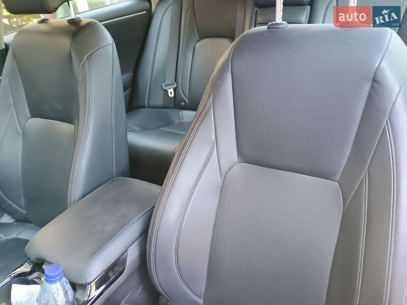 Седан Honda Clarity 2019 в Дніпрі