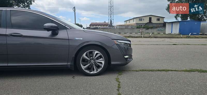 Седан Honda Clarity 2017 в Кременчуці