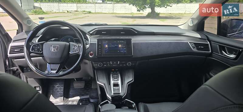 Седан Honda Clarity 2017 в Кременчуці