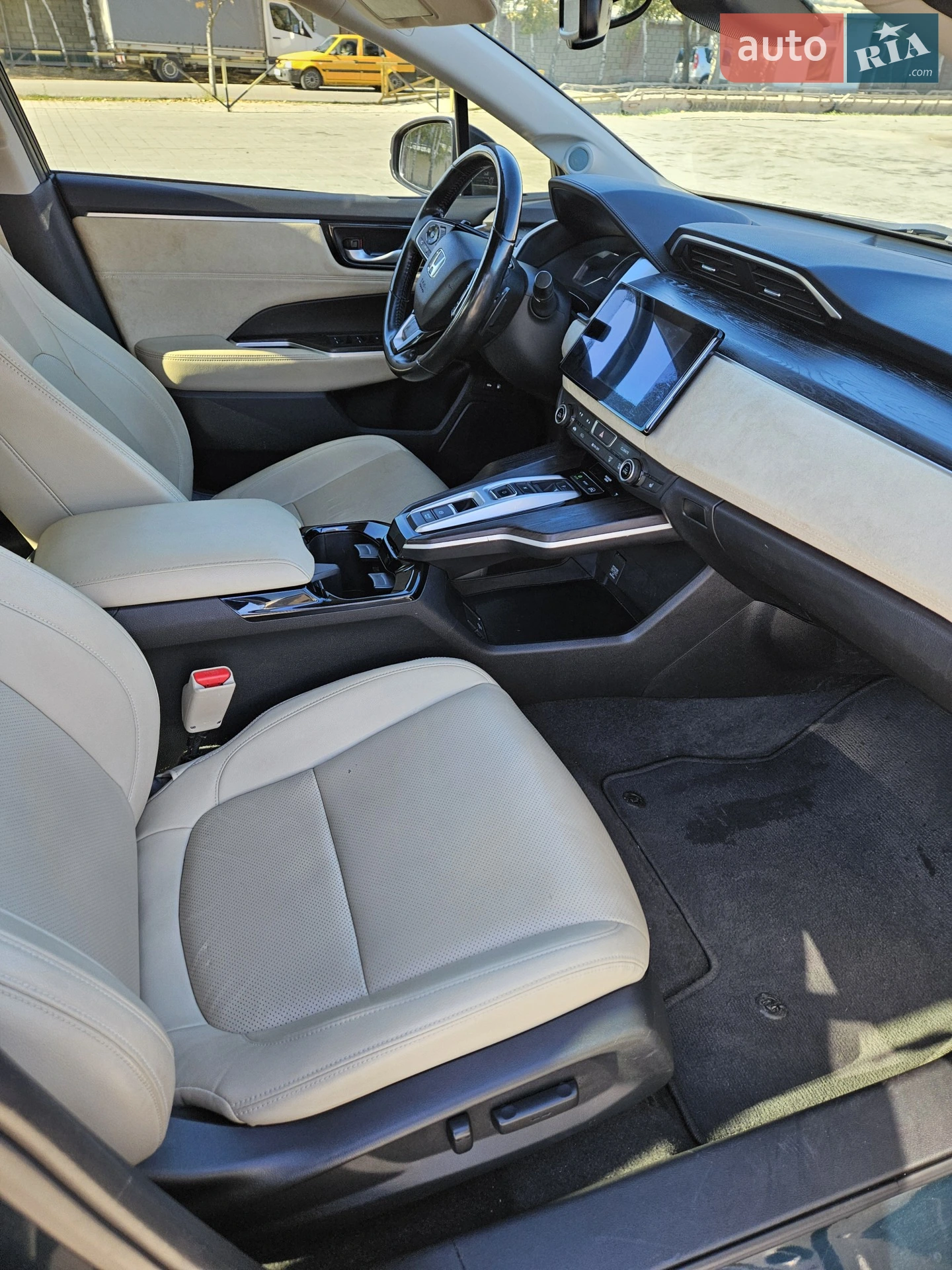 2017 Honda FCX Clarity - мініатюра 7