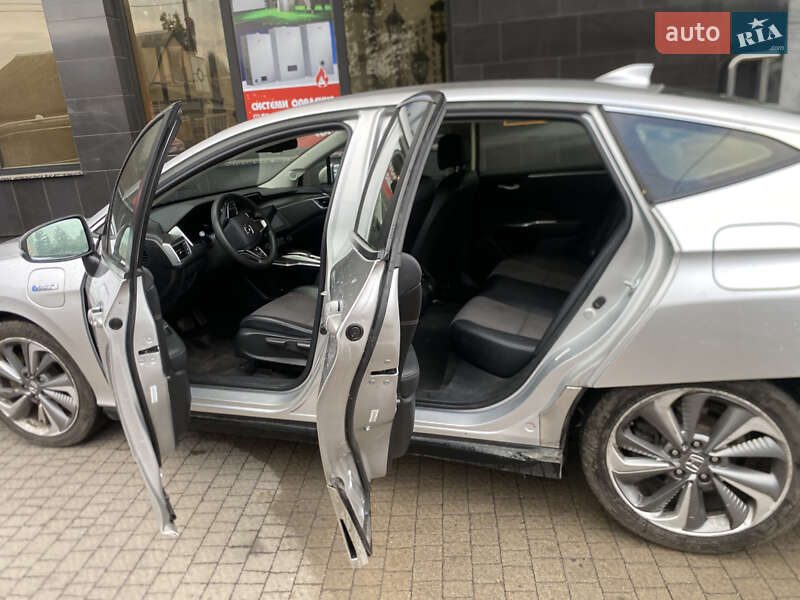 Седан Honda Clarity 2018 в Луцке фото 9 Седан Honda Clarity 2018 в Луцке