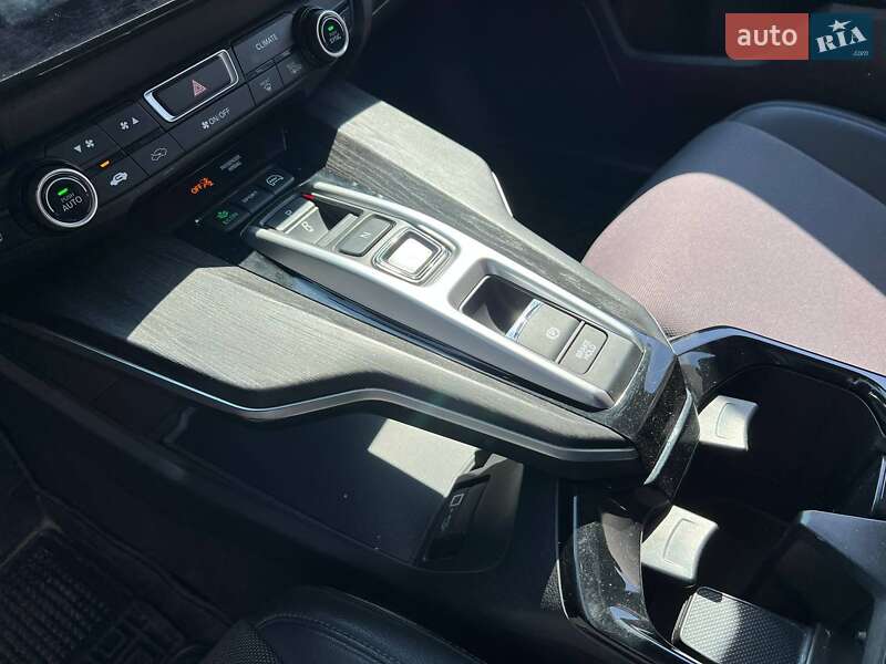 Седан Honda Clarity 2018 в Киеве фото 22 Седан Honda Clarity 2018 в Киеве