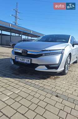 Седан Honda Clarity 2018 в Ивано-Франковске