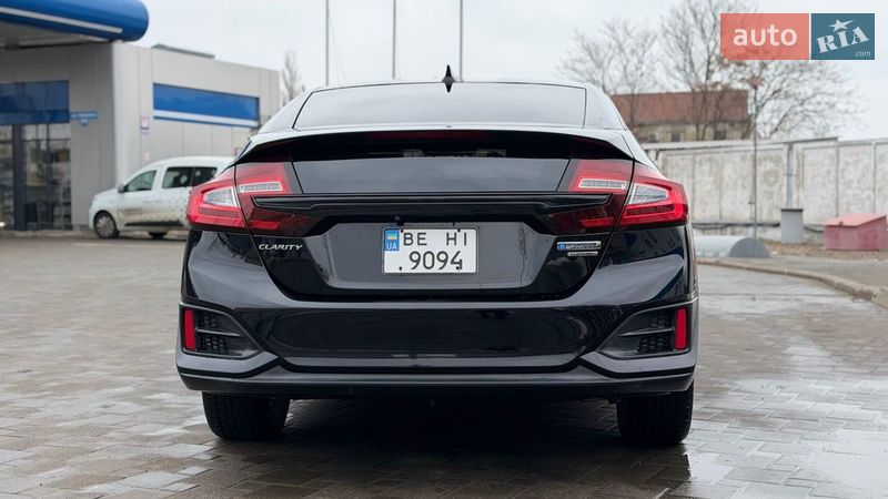 Седан Honda Clarity 2018 в Николаеве
