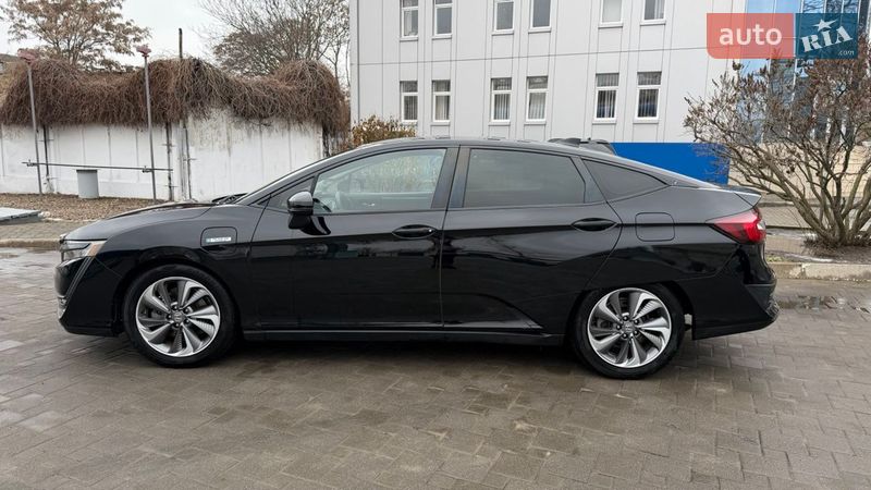 Седан Honda Clarity 2018 в Николаеве