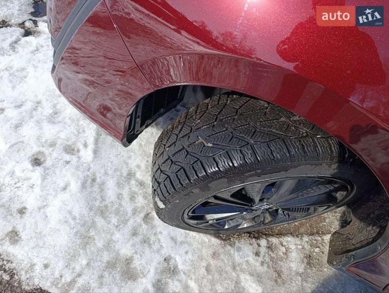 Седан Honda Clarity 2017 в Ромнах