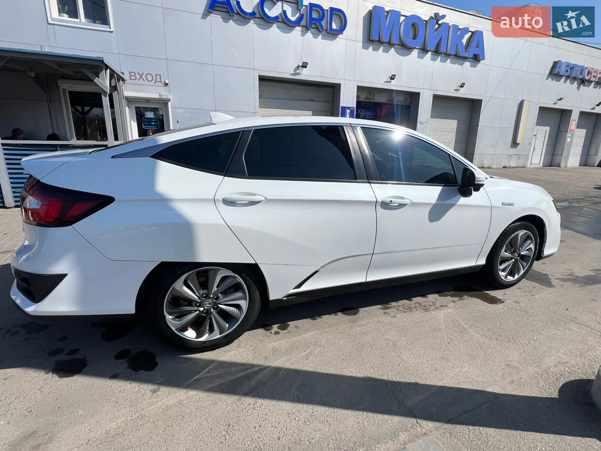 2018 Honda FCX Clarity - мініатюра 5