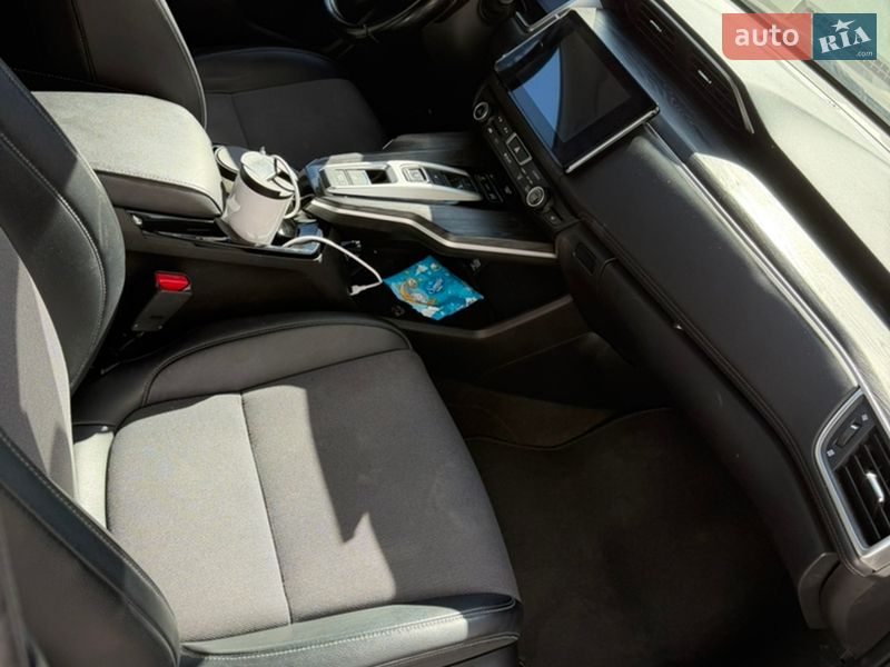 Седан Honda Clarity 2018 в Киеве