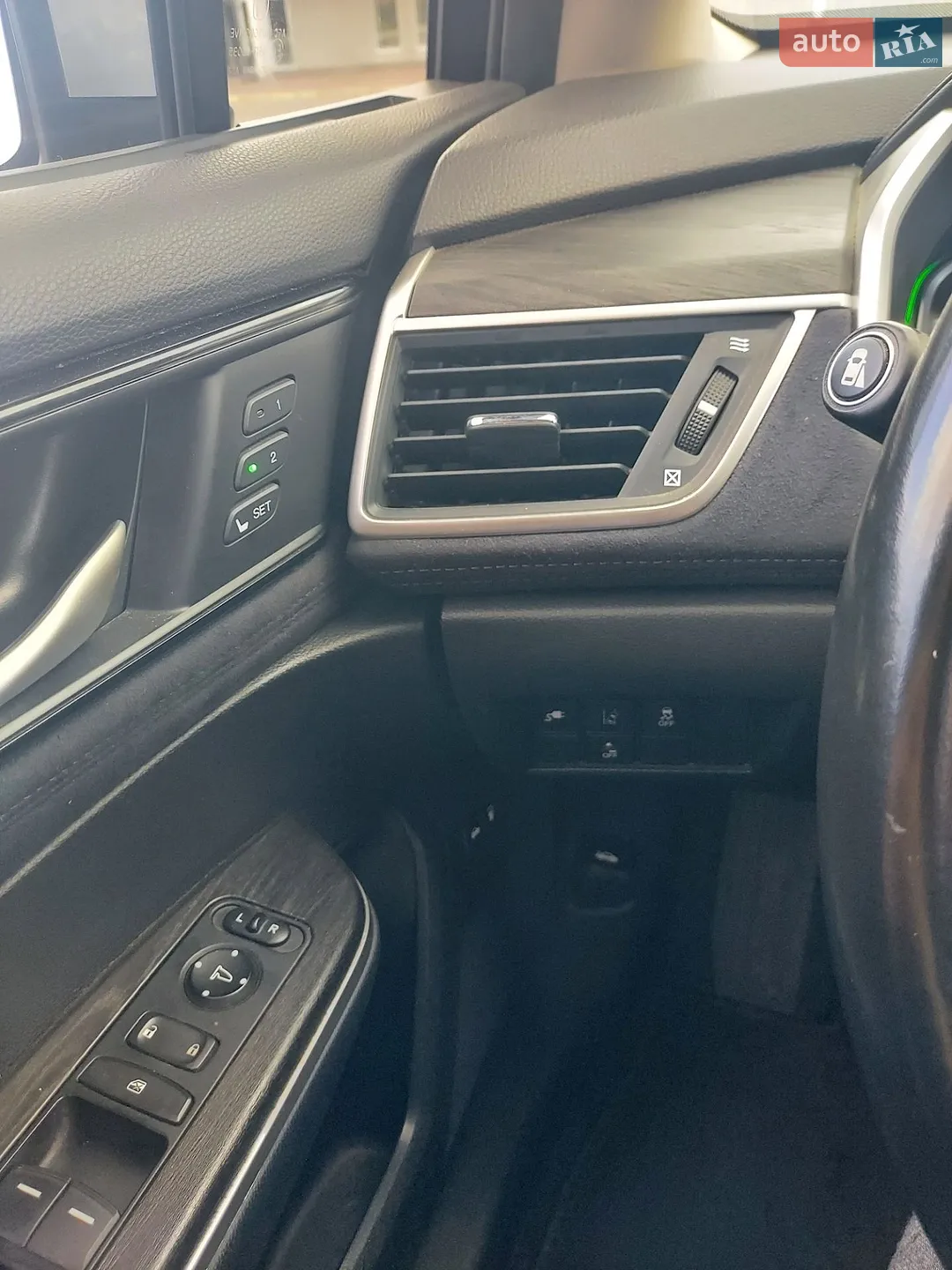 2018 Honda FCX Clarity - мініатюра 23