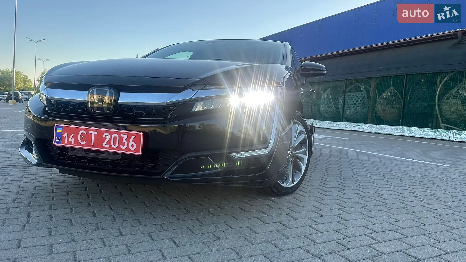 2018 Honda FCX Clarity - фото 1