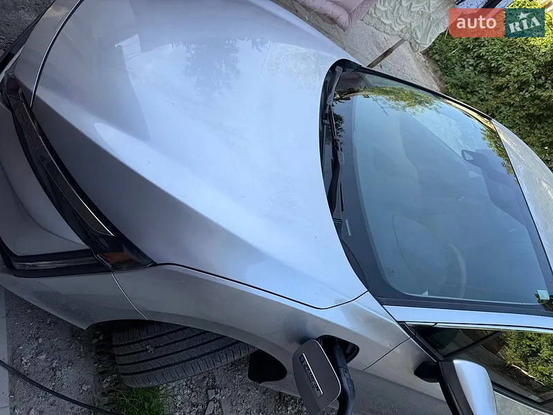 Honda Clarity 2020 VIN JHMZC5F16MC001670 фото оголошення 12 з 90