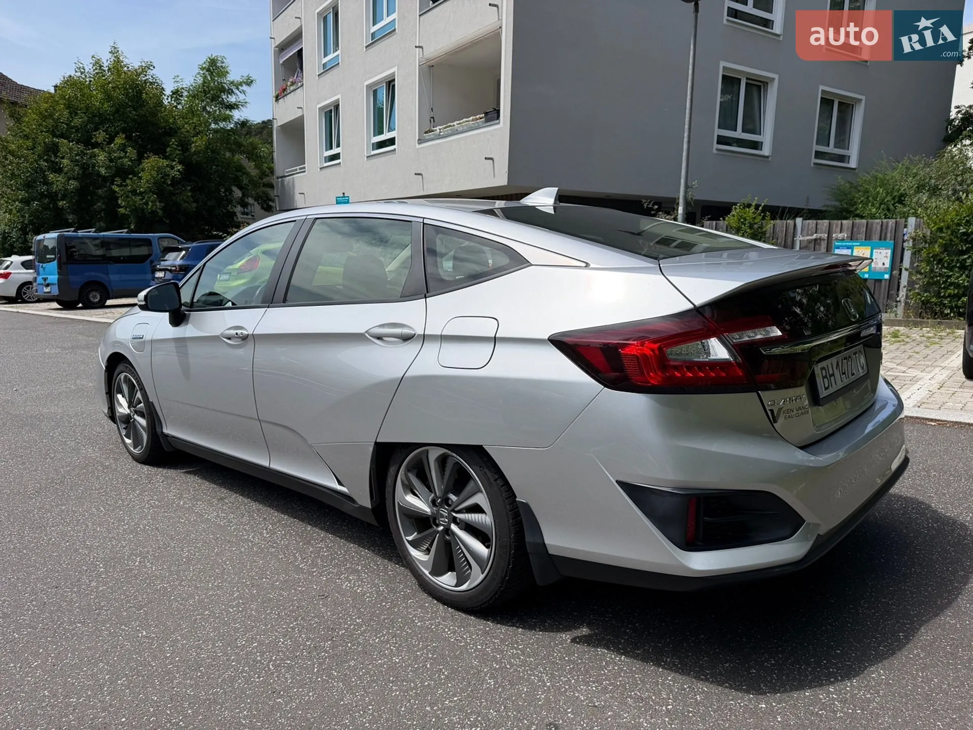 2017 Honda FCX Clarity - мініатюра 4
