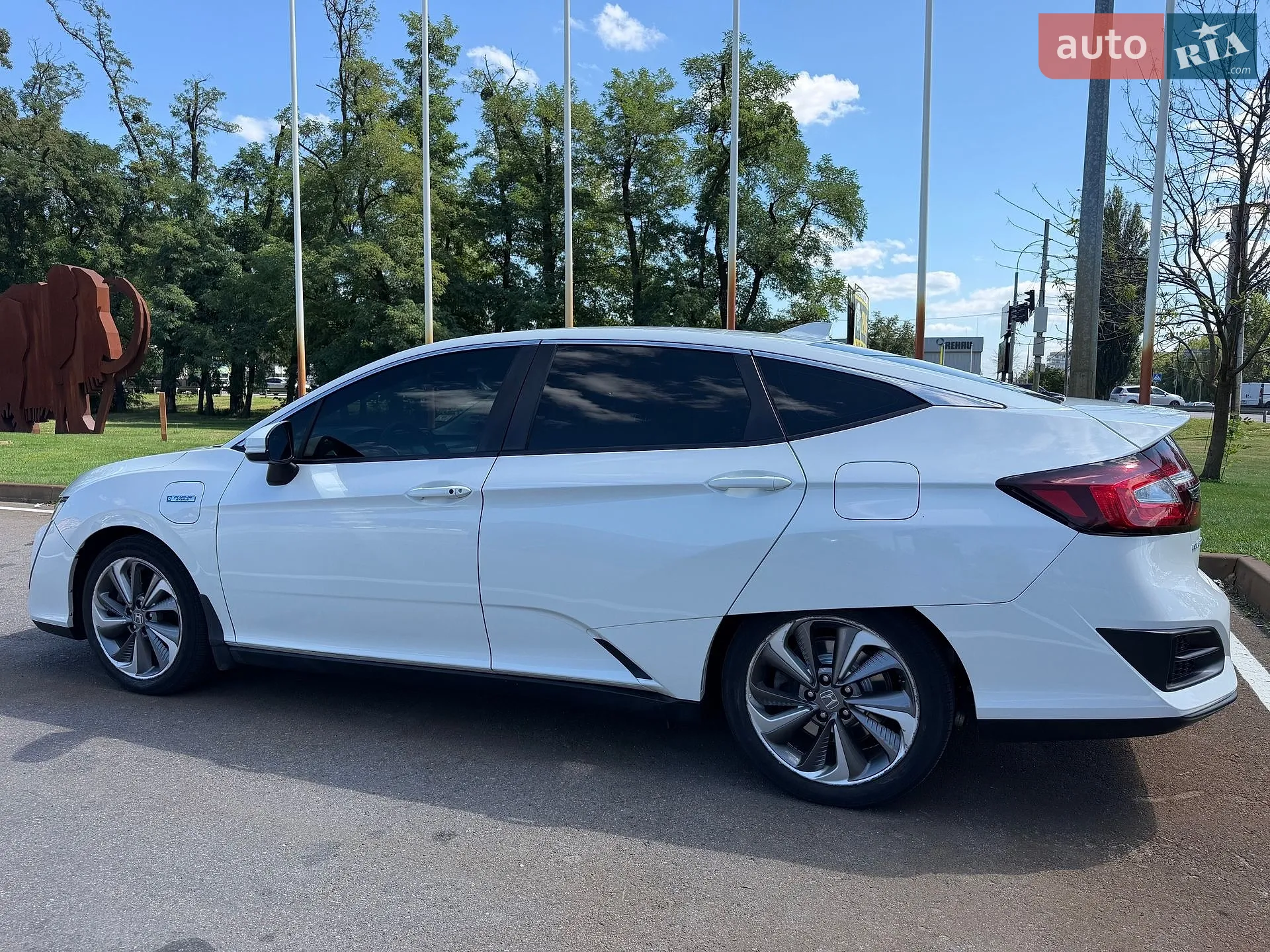 2017 Honda FCX Clarity - мініатюра 6