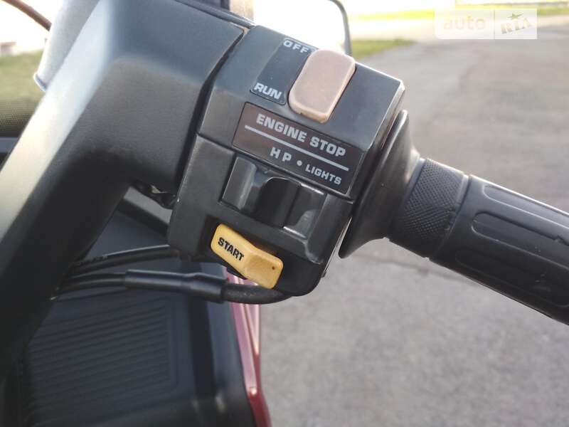 Максі-скутер Honda CN 250 1996 в Львові