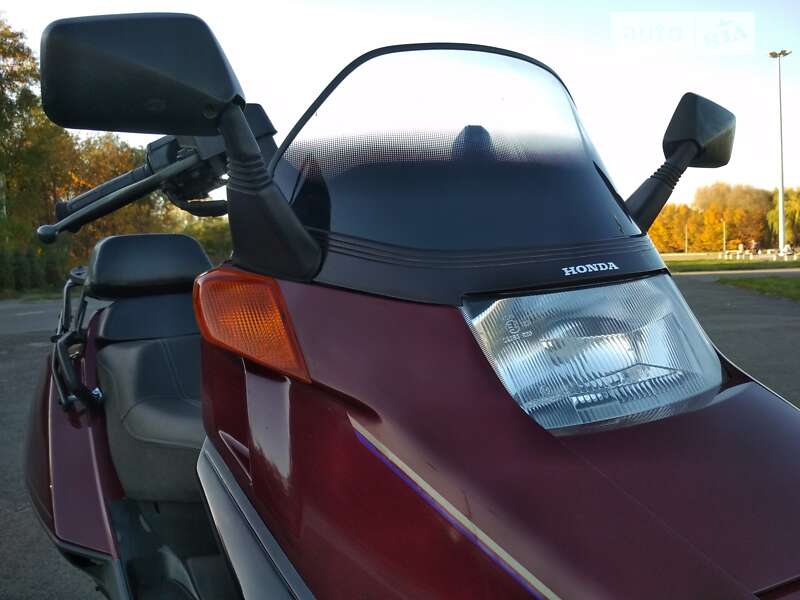 Максі-скутер Honda CN 250 1996 в Львові