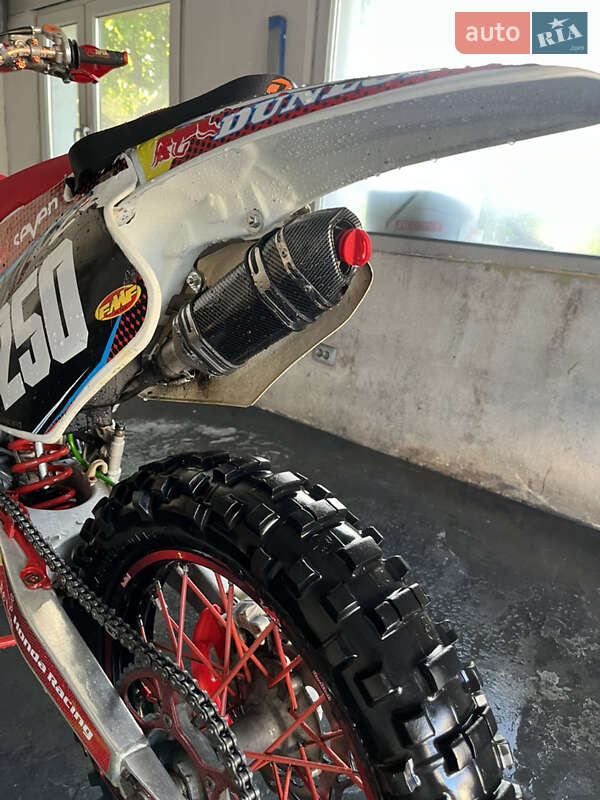 Мотоцикл Кросс Honda CR 250R 2001 в Яворове