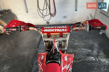 Мотоцикл Кросс Honda CR 250R 2001 в 