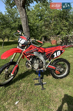 Мотоцикл Кросс Honda CR 250R 2004 в Ужгороде