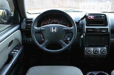 Седан Honda CR-V 2006 в Днепре