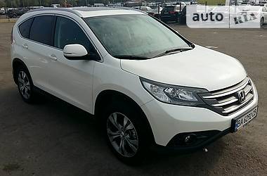 Внедорожник / Кроссовер Honda CR-V 2014 в Киеве