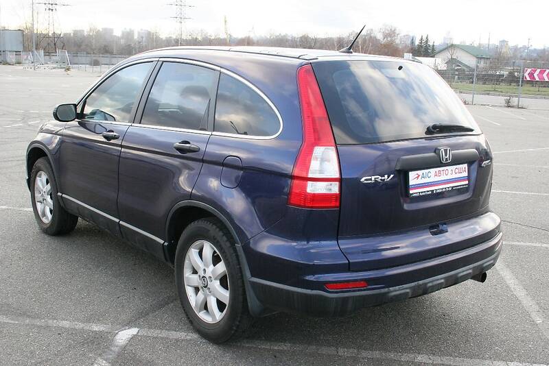 Позашляховик / Кросовер Honda CR-V 2011 в Києві