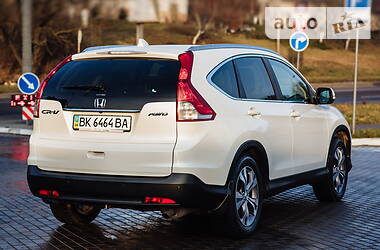 Позашляховик / Кросовер Honda CR-V 2013 в 