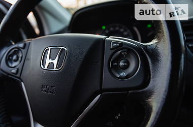 Позашляховик / Кросовер Honda CR-V 2013 в 
