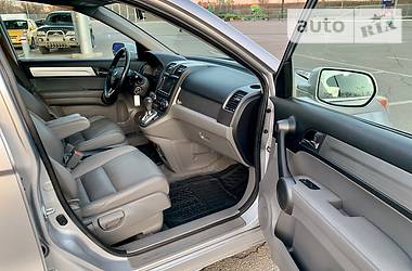 Позашляховик / Кросовер Honda CR-V 2011 в 